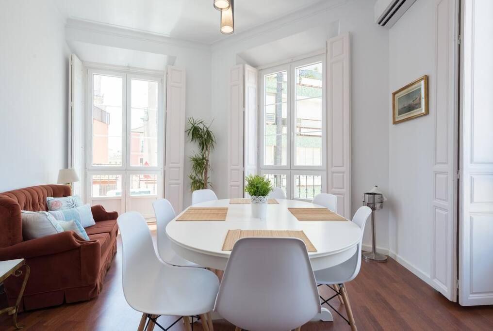 Sunny Malaga Apartments חדר תמונה